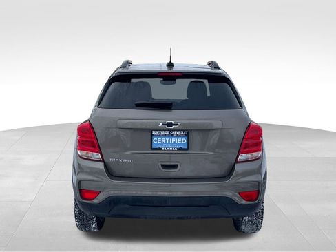 Certified 2022 Chevrolet Trax LT w/ Sport Edition image 3
