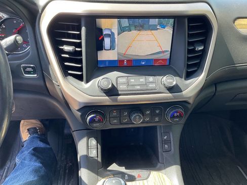 Used 2018 GMC Acadia Denali w/ Technology Package AWD/4WD image 24