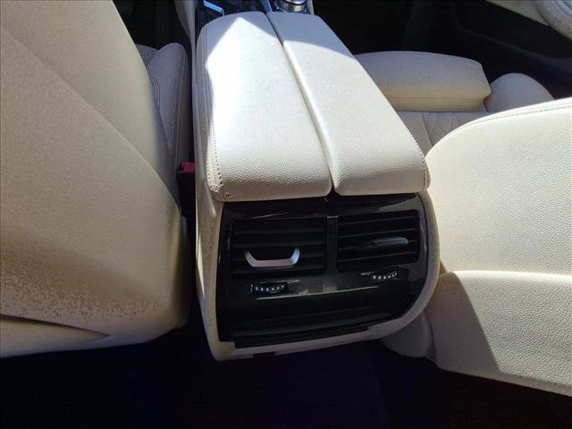 Used 2023 BMW 530i w/ Convenience Package RWD image 18