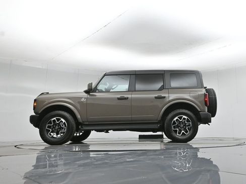Certified 2026 Ford Bronco Outer Banks AWD/4WD image 53