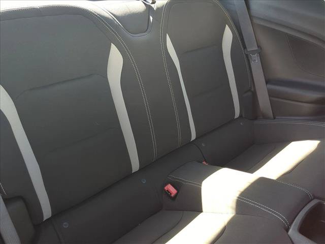 Used 2018 Chevrolet Camaro LT RWD image 18
