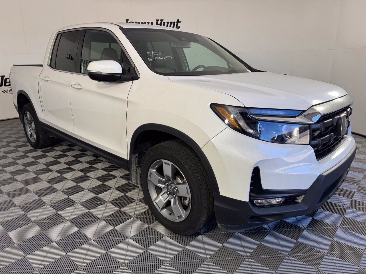 Used 2025 Honda Ridgeline RTL image 6
