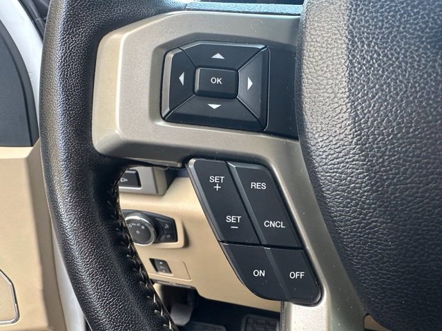 Used 2021 Ford F250 Lariat w/ Lariat Value Package AWD/4WD image 21