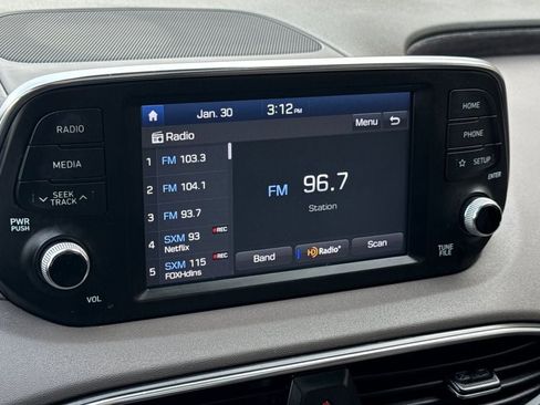 Used 2020 Hyundai Santa Fe SEL image 15