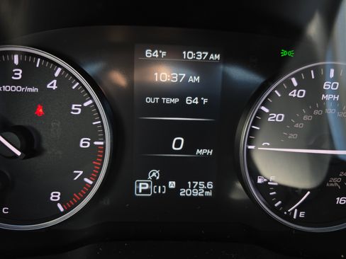 Used 2025 Subaru Forester Premium AWD/4WD image 24