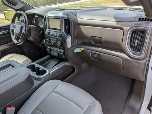 Used 2021 Chevrolet Silverado 1500 LTZ w/ Technology Package image 40