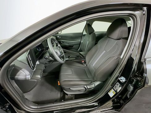 New 2026 Hyundai Elantra SE w/ Cargo Package image 15