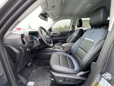 New 2025 Ford Bronco Sport Outer Banks w/ Topo Graphic Package AWD/4WD image 8