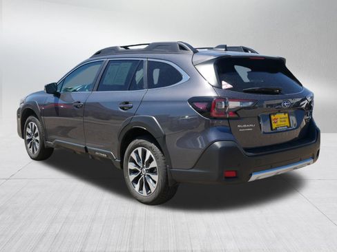 Used 2024 Subaru Outback Limited AWD/4WD image 5