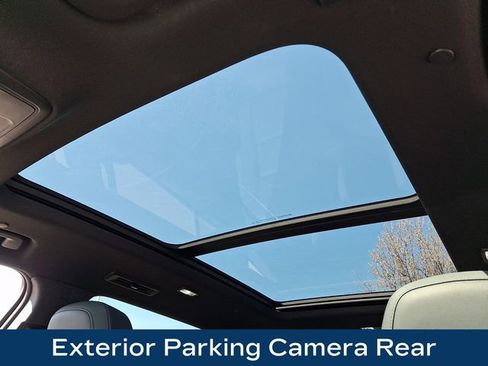 Used 2025 GMC Acadia AT4 image 16