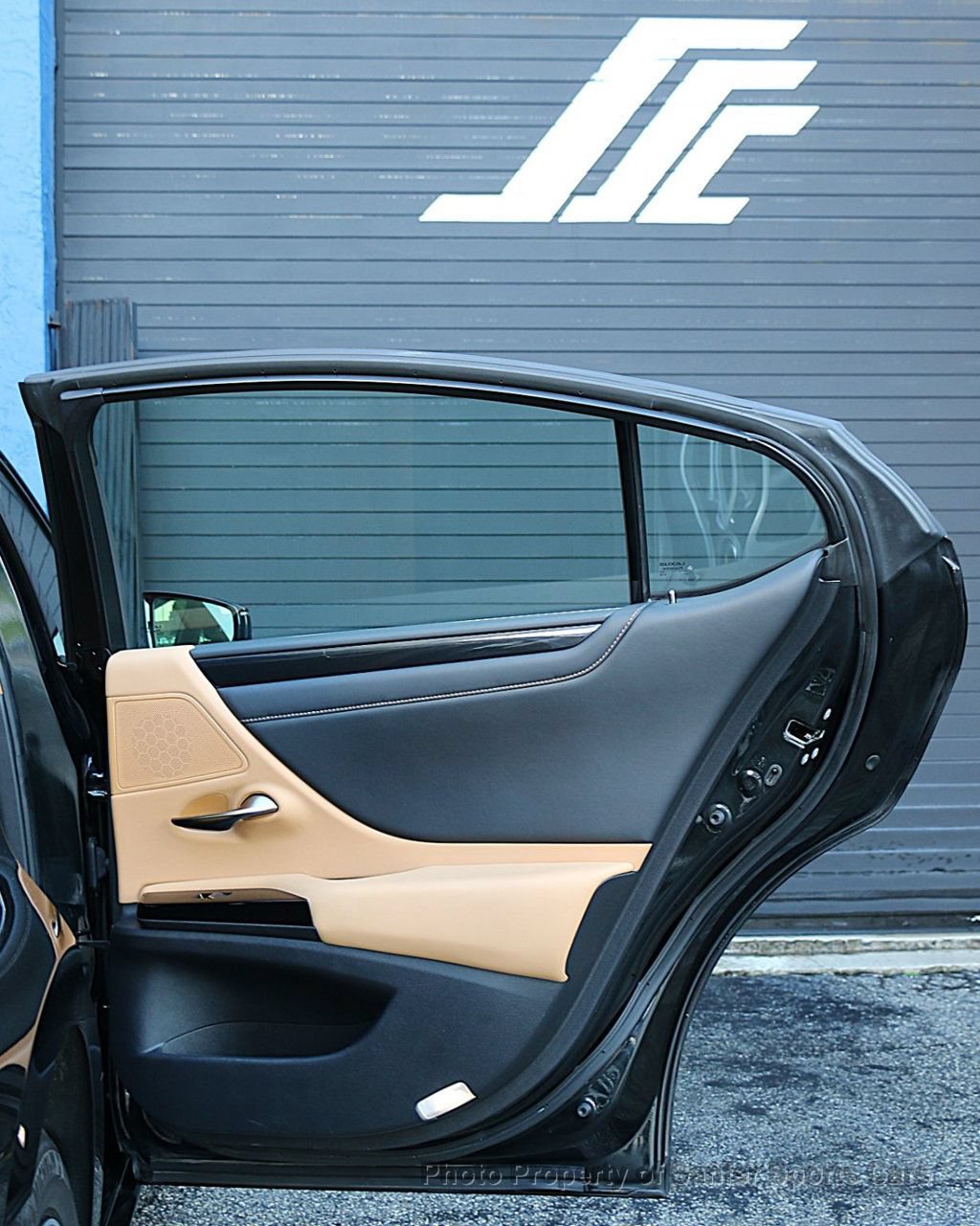 Used 2023 Lexus ES 350 w/ Accessory Package (Z2) FWD image 20