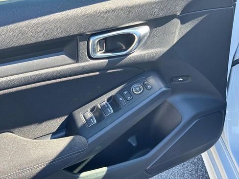 Used 2022 Honda Civic Sport image 24