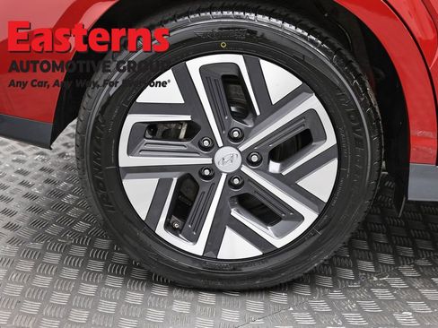 Used 2022 Hyundai Kona SEL w/ Convenience Package image 30