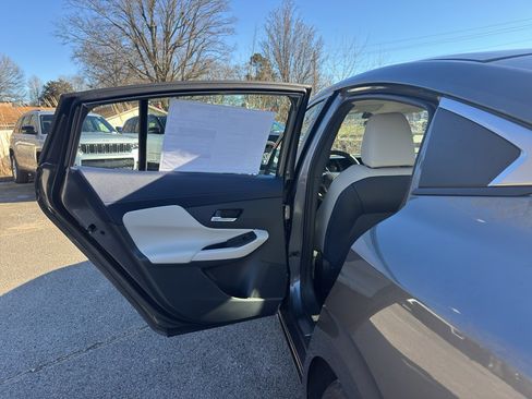 New 2026 Nissan Sentra SL w/ Floor Mat Package image 20