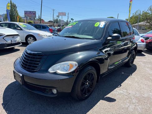 Used 2008 Chrysler PT Cruiser image 5