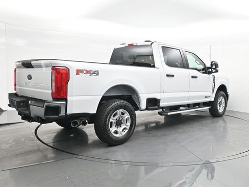 New 2026 Ford F250 XLT w/ FX4 Off-Road Package image 7