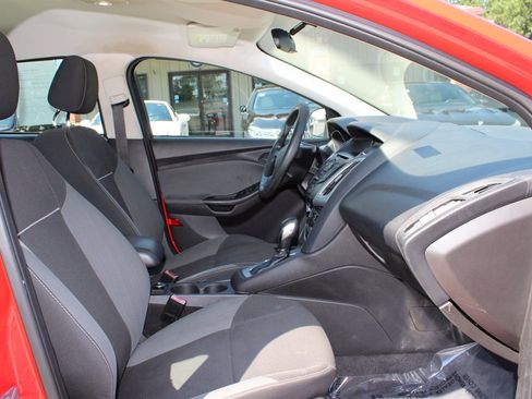 Used 2012 Ford Focus SE image 13