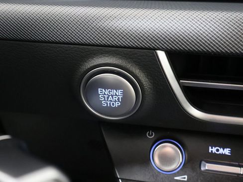Used 2025 Hyundai Sonata SEL FWD image 34
