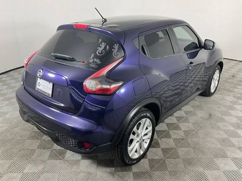 Used 2015 Nissan Juke S FWD image 10
