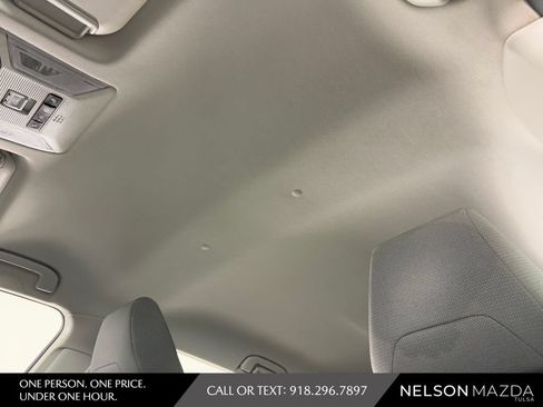 Used 2020 Toyota RAV4 XLE FWD image 23