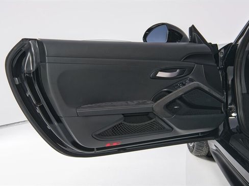 Used 2019 Porsche 911 GT3 RS RWD image 18