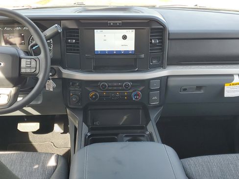 New 2026 Ford F450 XLT w/ 360-Degree Camera Package image 12