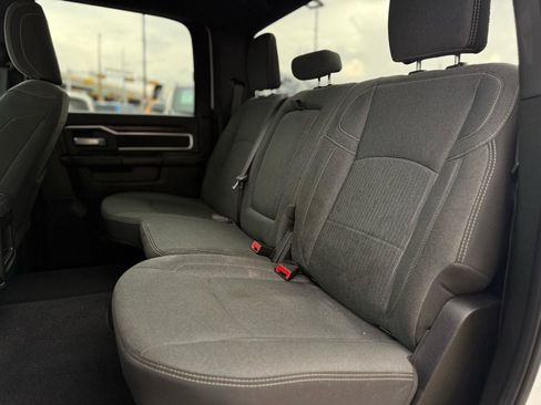 Used 2024 RAM 3500 Big Horn w/ Sport Appearance Package image 11