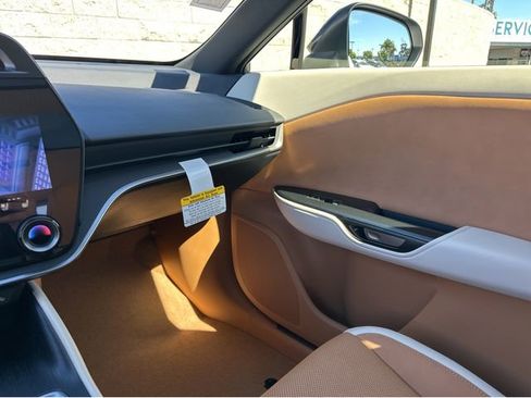 New 2026 Lexus RZ 350e 2WD image 8