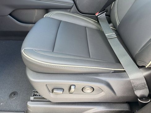 New 2026 Chevrolet Tahoe Premier image 13