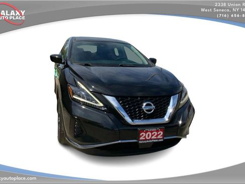 Used 2022 Nissan Murano S AWD/4WD image 3