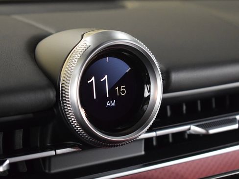 New 2025 Maserati Grecale Folgore image 32