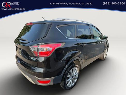 Used 2017 Ford Escape Titanium AWD/4WD image 3