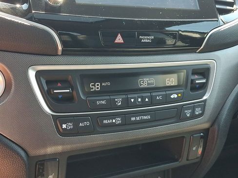 Used 2023 Honda Ridgeline RTL image 17