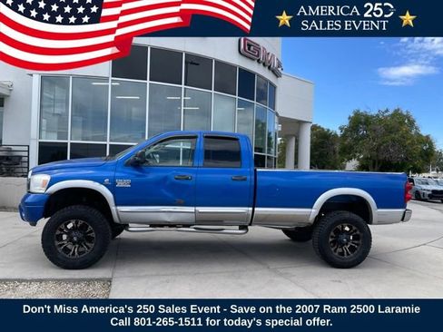 Used 2007 Dodge Ram 2500 Truck Laramie w/ Trailer Tow Group AWD/4WD image 2