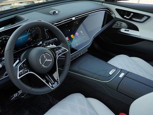 New 2026 Mercedes-Benz E 450 4MATIC Sedan image 25
