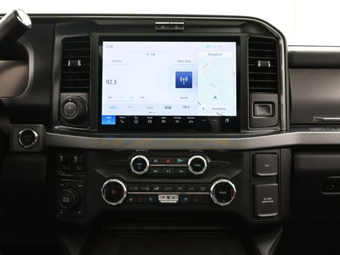 Used 2025 Ford F350 Platinum image 16