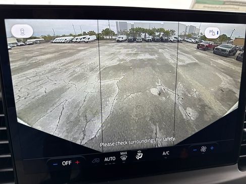 New 2026 Ford Transit 250 Base image 24