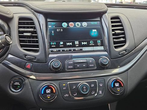 Used 2019 Chevrolet Impala LT image 15