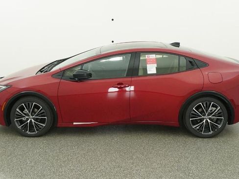 New 2026 Toyota Prius Limited image 3