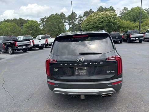 Used 2021 Kia Telluride EX w/ EX Premium Package FWD image 9