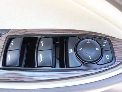 Used 2024 Chevrolet Malibu LT FWD image 46