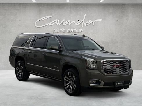 Used 2018 GMC Yukon XL Denali w/ Denali Ultimate Package image 2