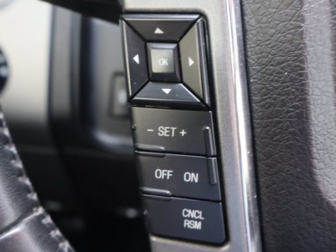 Used 2016 Ford Expedition Platinum AWD/4WD image 32