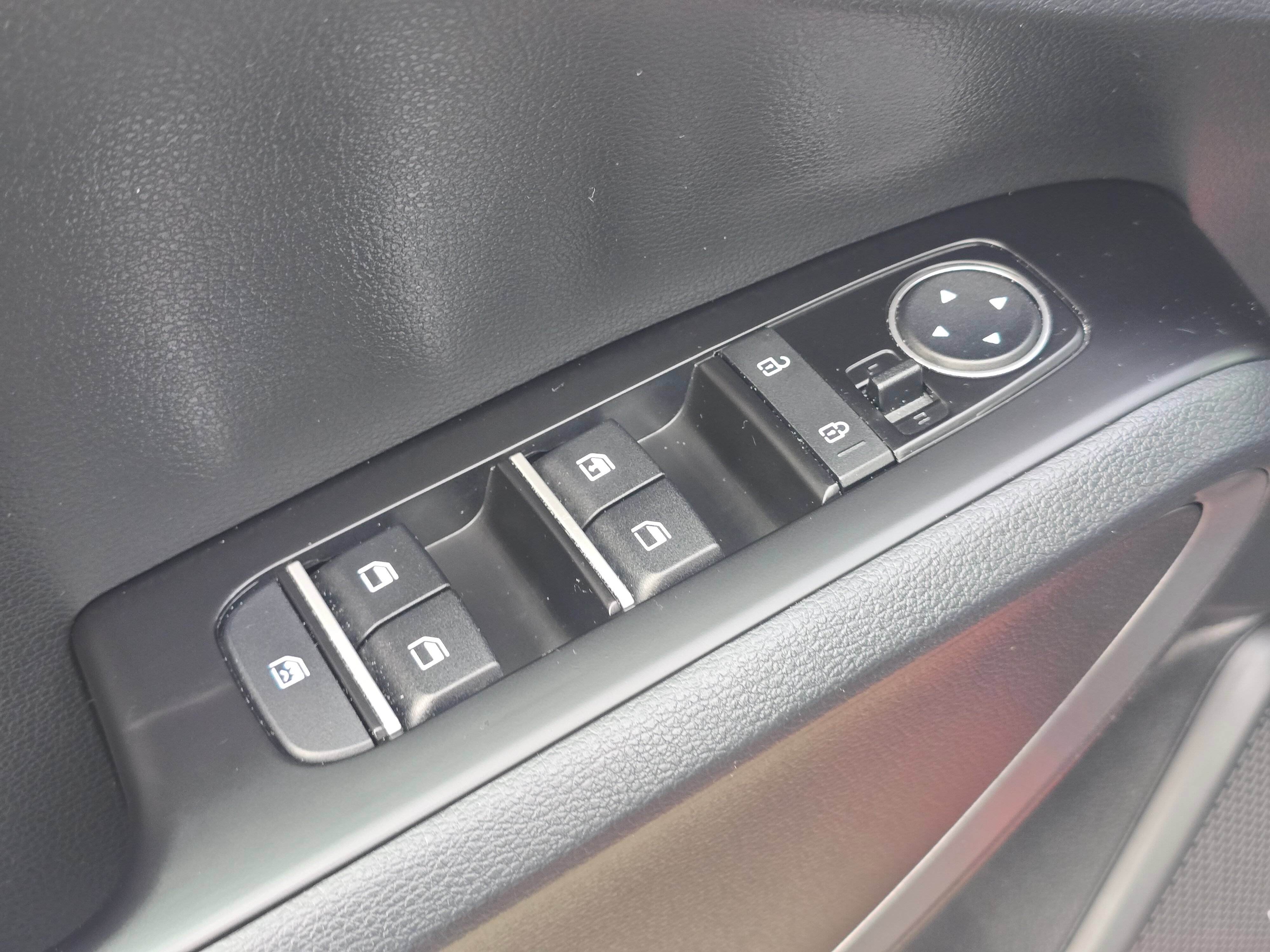 Used 2022 Kia Soul GT-Line FWD image 22