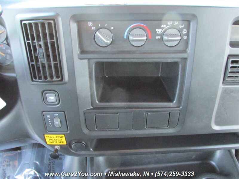 Used 2006 Chevrolet Express 3500 w/ School Bus Package RWD image 15