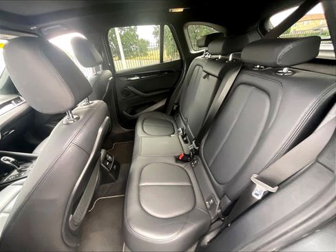 Used 2022 BMW X1 xDrive28i w/ Convenience Package AWD/4WD image 26