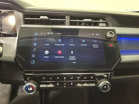 Used 2027 Chevrolet Bolt RS FWD image 24