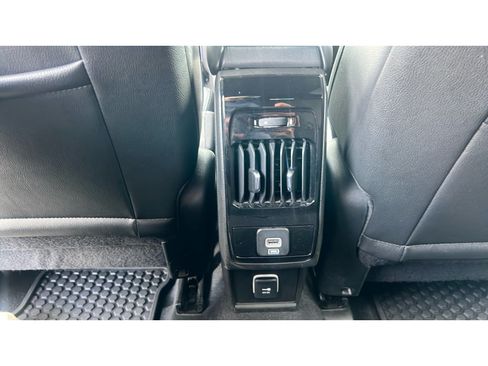 Used 2025 Jeep Compass Trailhawk AWD/4WD image 19