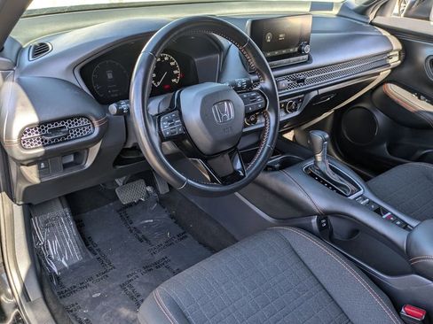 Used 2025 Honda HR-V Sport image 14