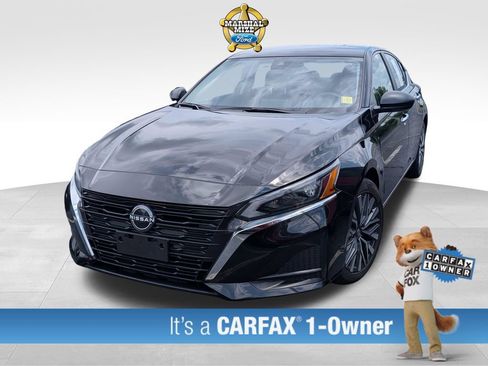 Used 2024 Nissan Altima 2.5 SV FWD image 1